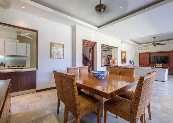 Villa Kejora Beachfront Estate -stunning Eleven Sanur