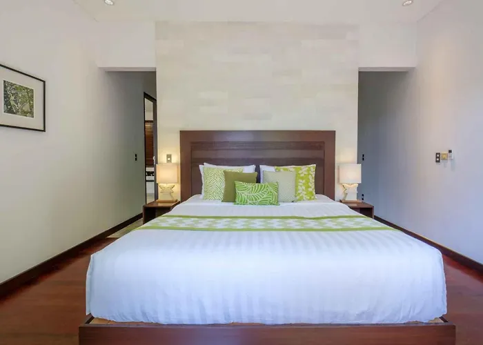 Villa Kejora Beachfront Estate -stunning Eleven Sanur