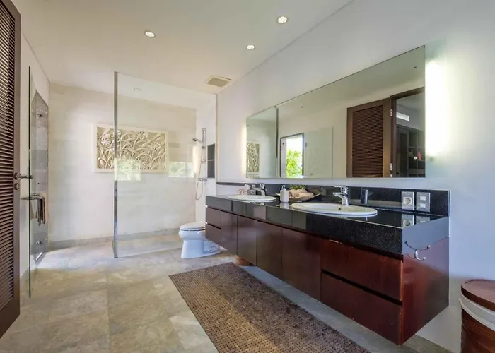 Kejora Beachfront Estate -stunning Eleven Sanur